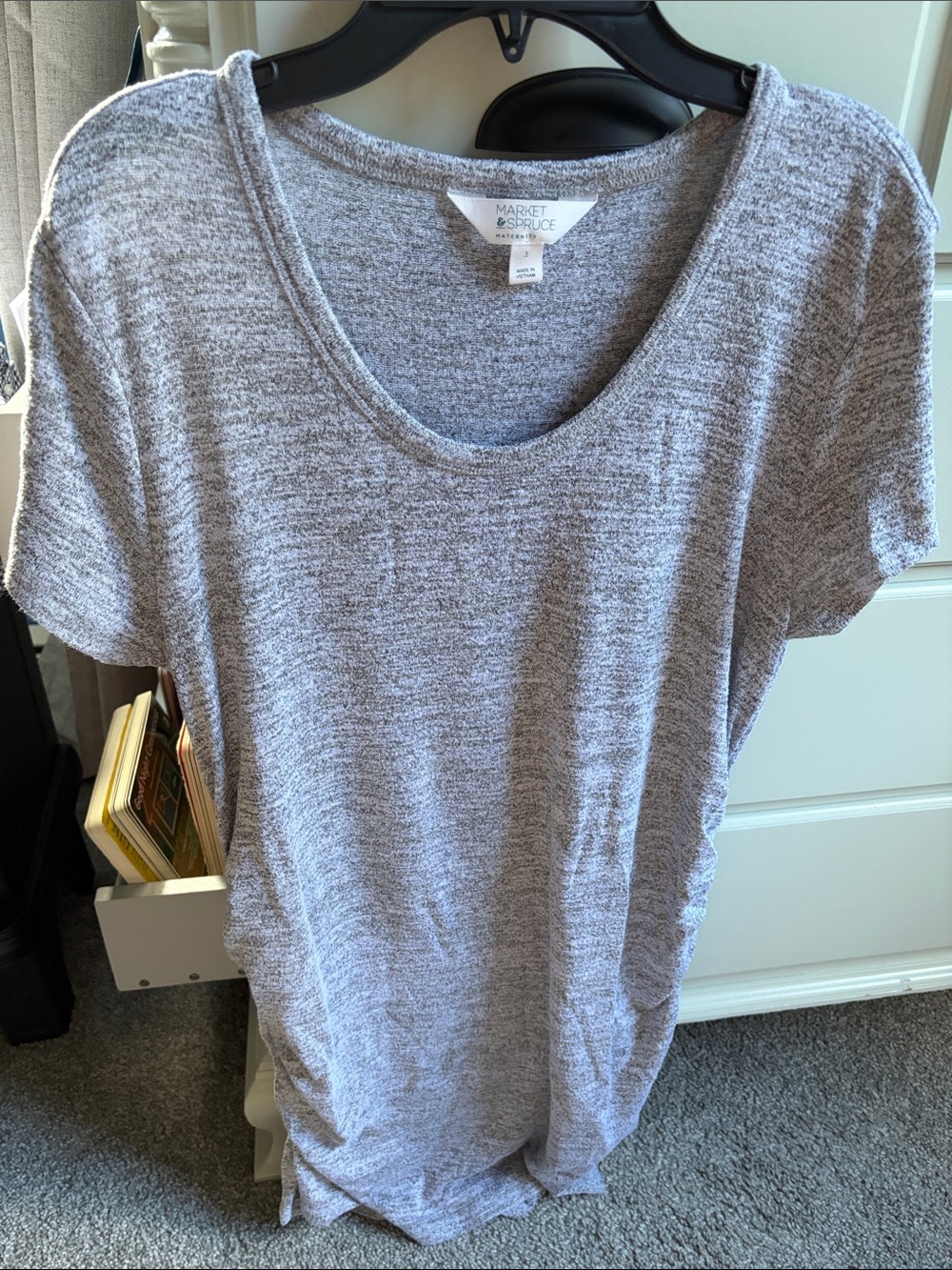 Market & Spruce Heather Gray Scoop Neck Women's Maternity Top